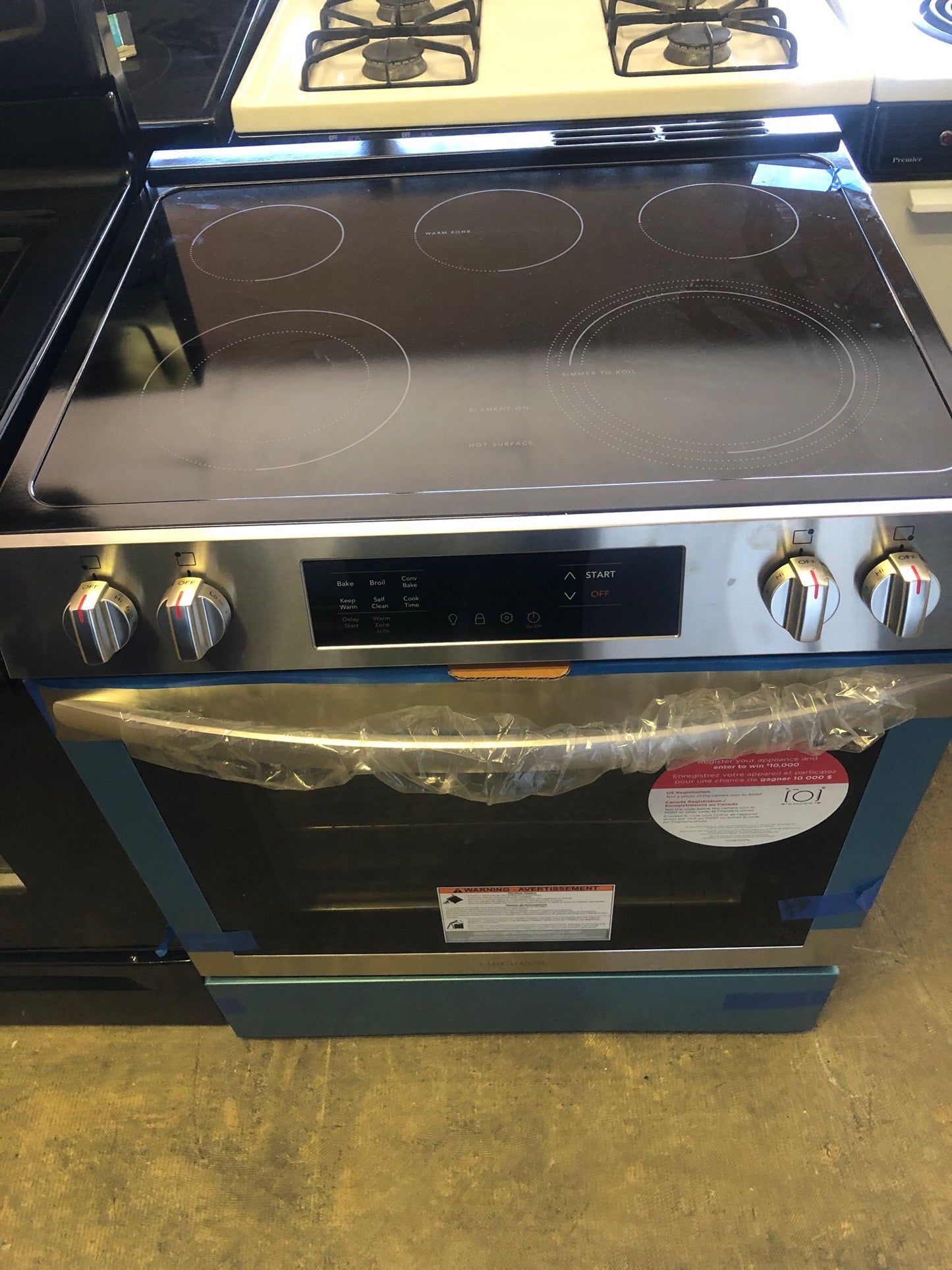 FRIGIDAIRE  SLIDE IN ELECTRIC RANGE STAINLESS STEEL